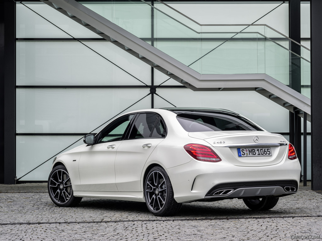 2016 Mercedes-Benz C450 AMG 4MATIC (Diamond White) - Rear