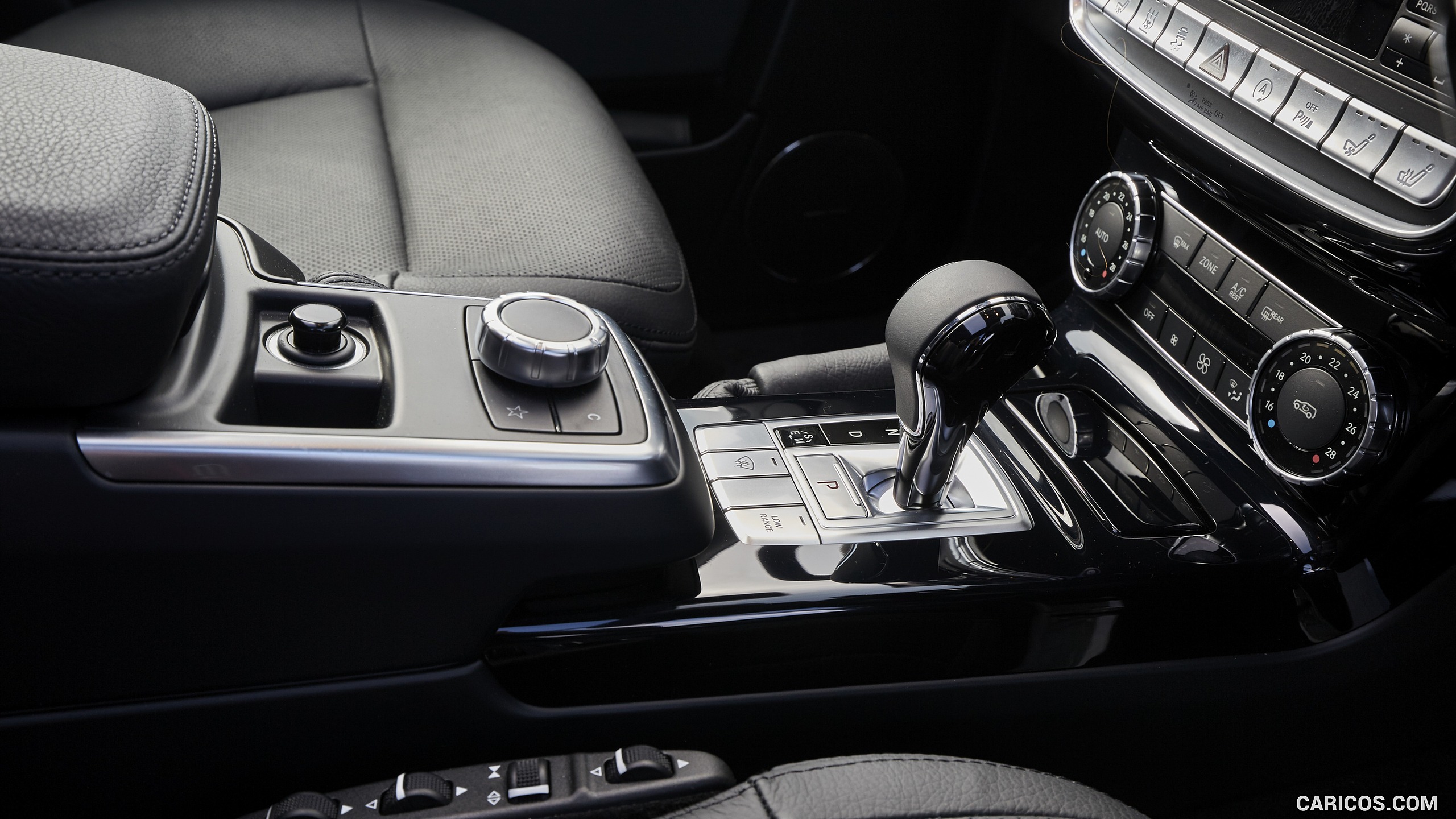 2016 Mercedes-Benz G-Class G350d AMG Line (UK-Version) - Interior, Detail, #112 of 131