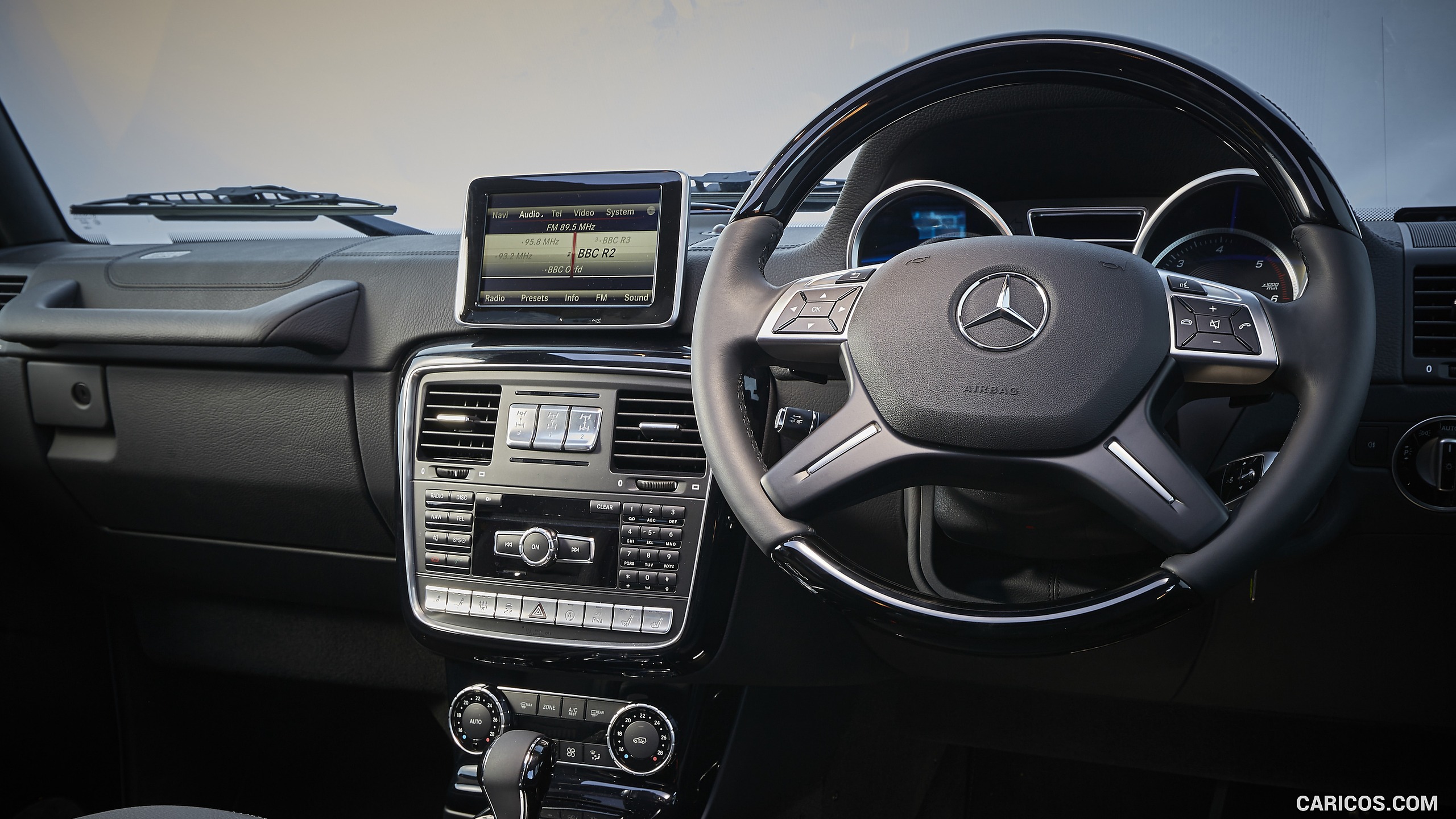 2016 Mercedes-Benz G-Class G350d AMG Line (UK-Version) - Interior, #111 of 131