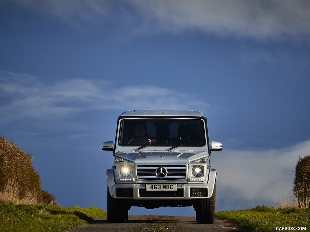 2016 Mercedes-Benz G-Class G350d AMG Line (UK-Version) - Front