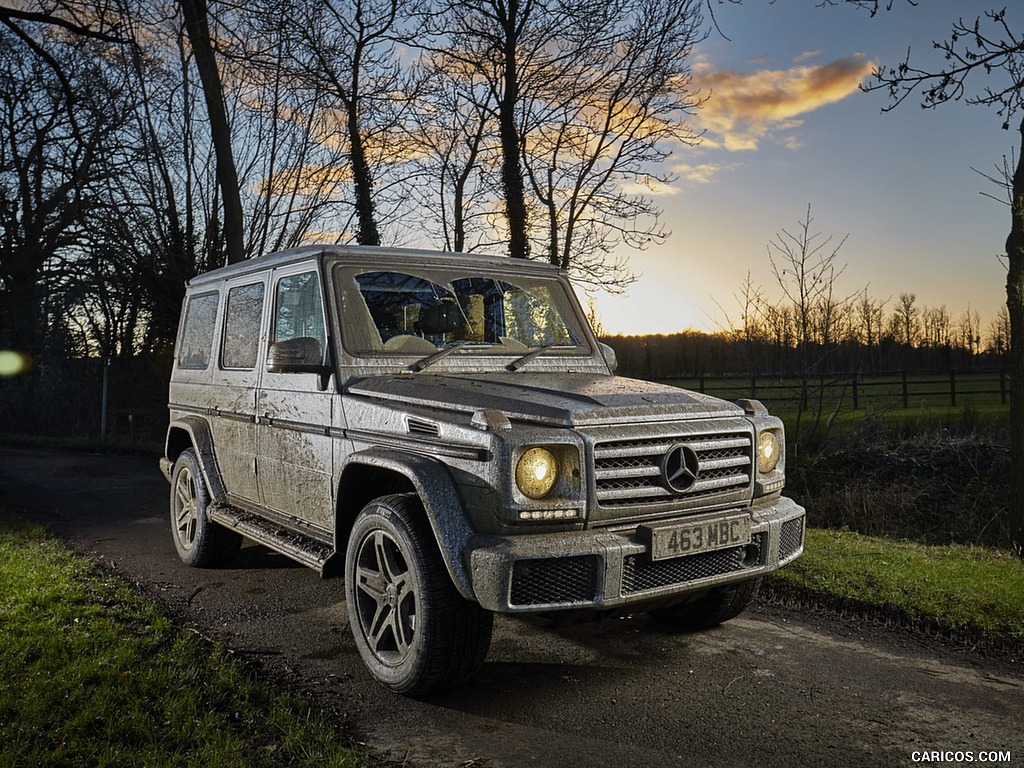 2016 Mercedes-Benz G-Class G350d AMG Line (UK-Version) - Front