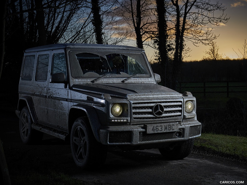 2016 Mercedes-Benz G-Class G350d AMG Line (UK-Version) - Front