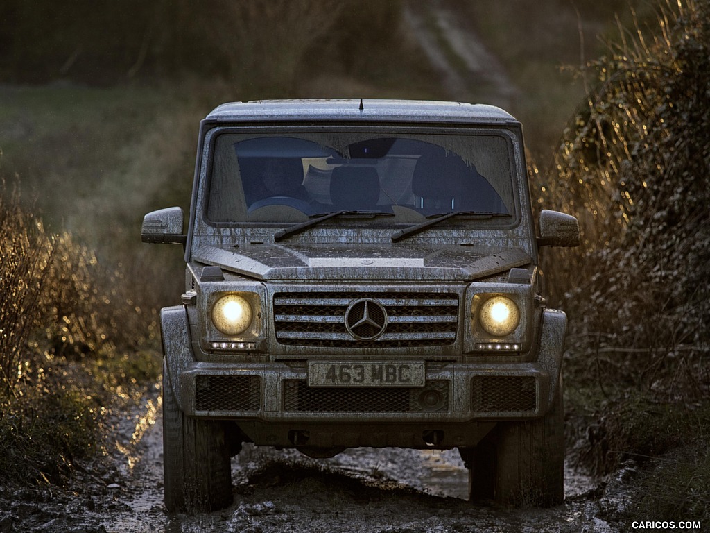 2016 Mercedes-Benz G-Class G350d AMG Line (UK-Version) - Front