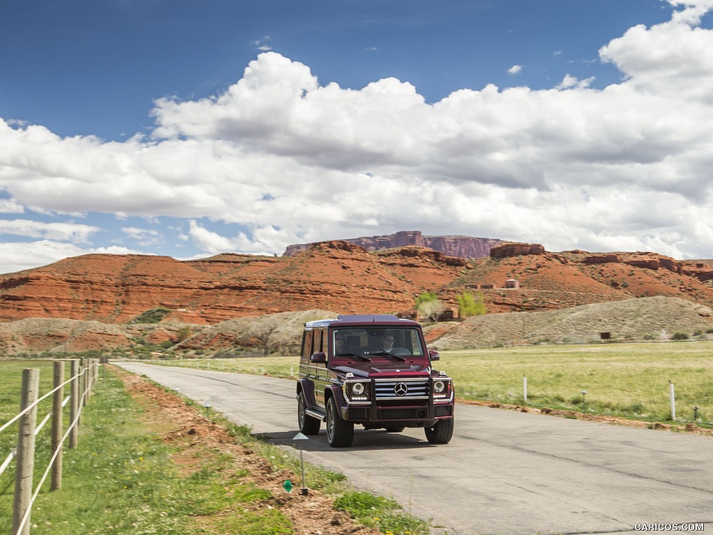 2016 Mercedes-Benz G-Class G550 (US-Spec) - Front