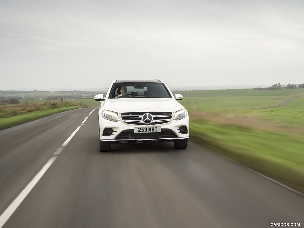 2016 Mercedes-Benz GLC 250d 4MATIC AMG Line (UK-Spec) - Front