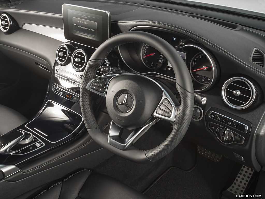 2016 Mercedes-Benz GLC 250d 4MATIC AMG Line (UK-Spec) - Interior