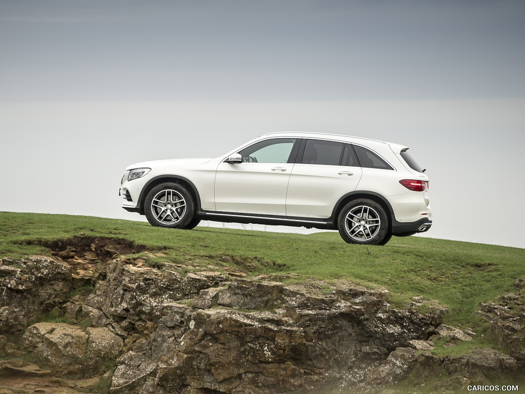 2016 Mercedes-Benz GLC 250d 4MATIC AMG Line (UK-Spec) - Side