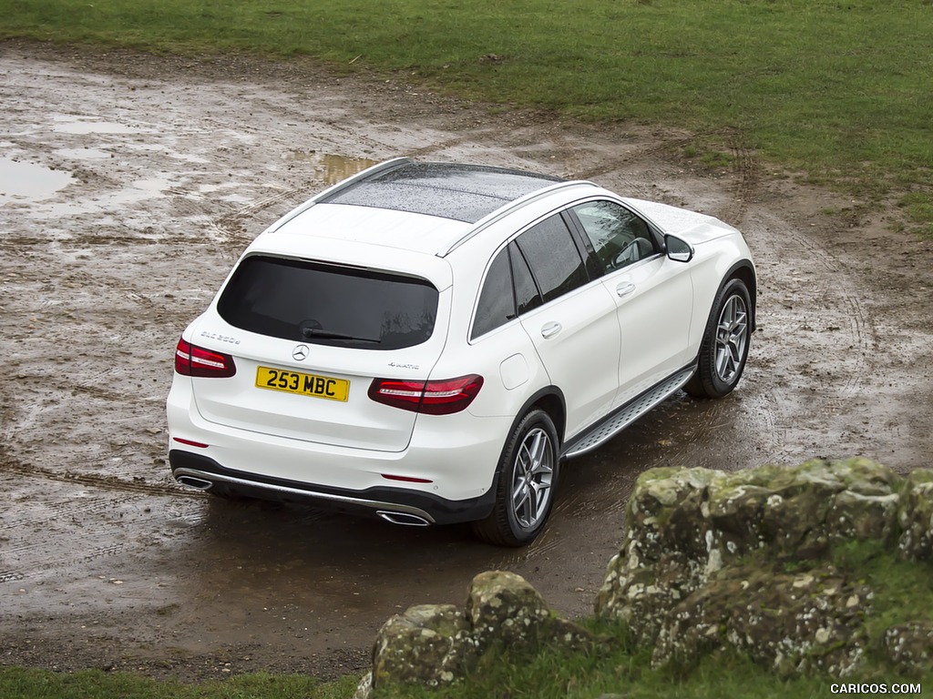 2016 Mercedes-Benz GLC 250d 4MATIC AMG Line (UK-Spec) - Top