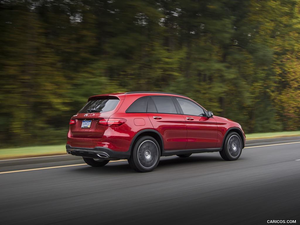 2016 Mercedes-Benz GLC 300 (US-Spec) 