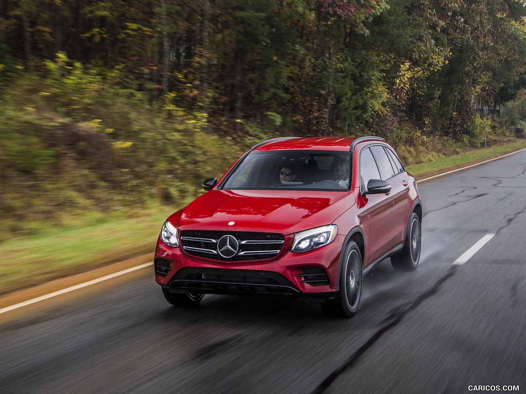 2016 Mercedes-Benz GLC 300 (US-Spec) 