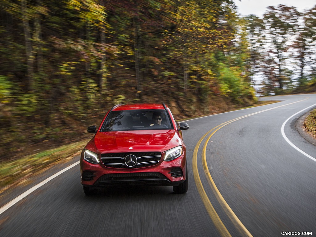 2016 Mercedes-Benz GLC 300 (US-Spec) 