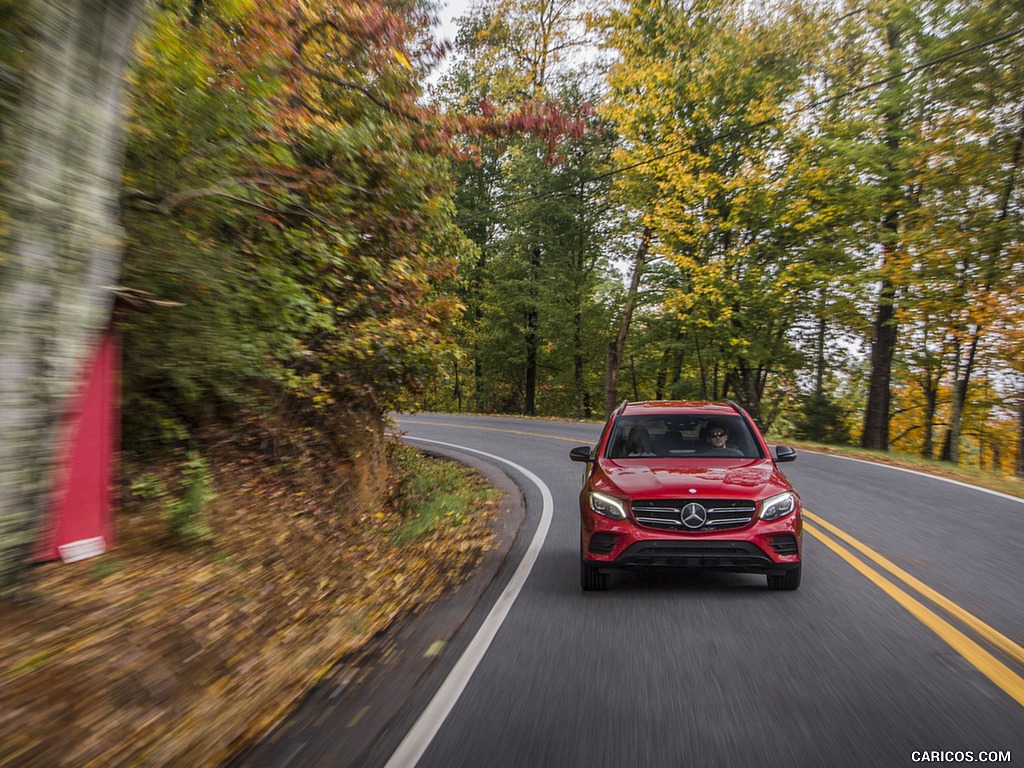 2016 Mercedes-Benz GLC 300 (US-Spec) 