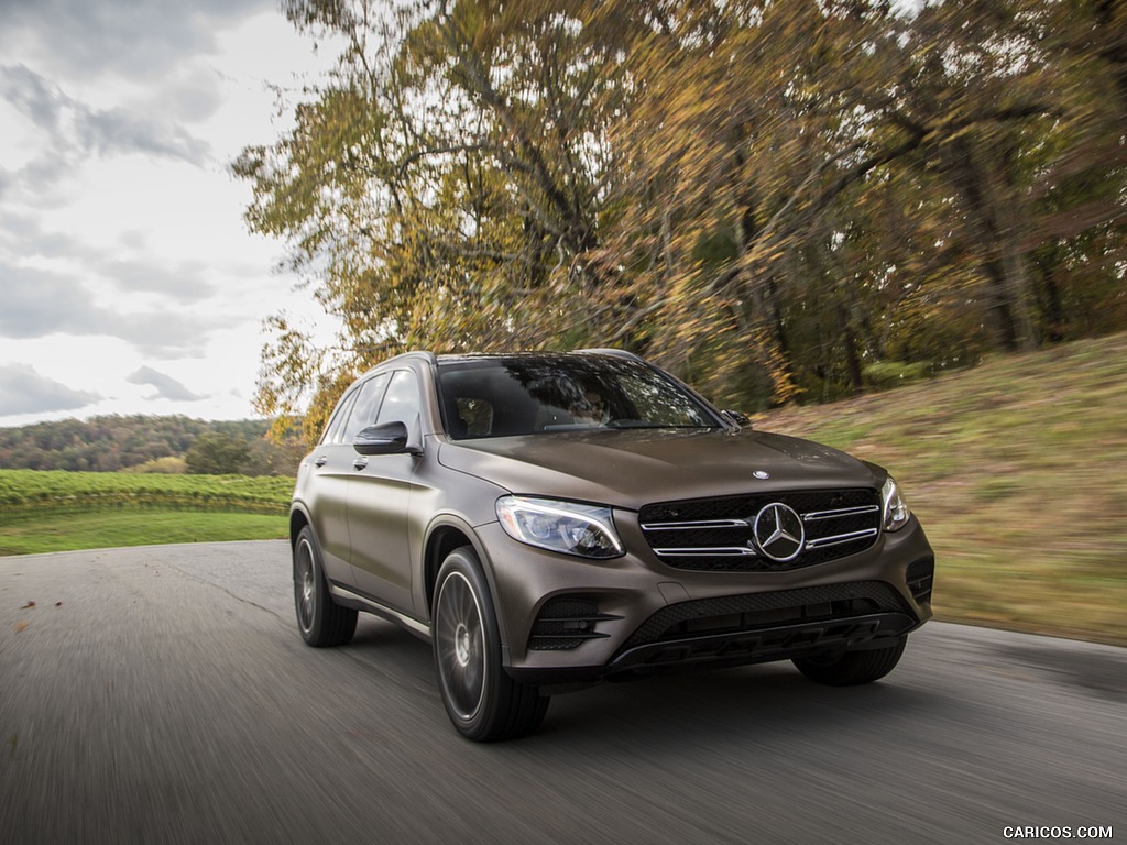 2016 Mercedes-Benz GLC 300 (US-Spec) 