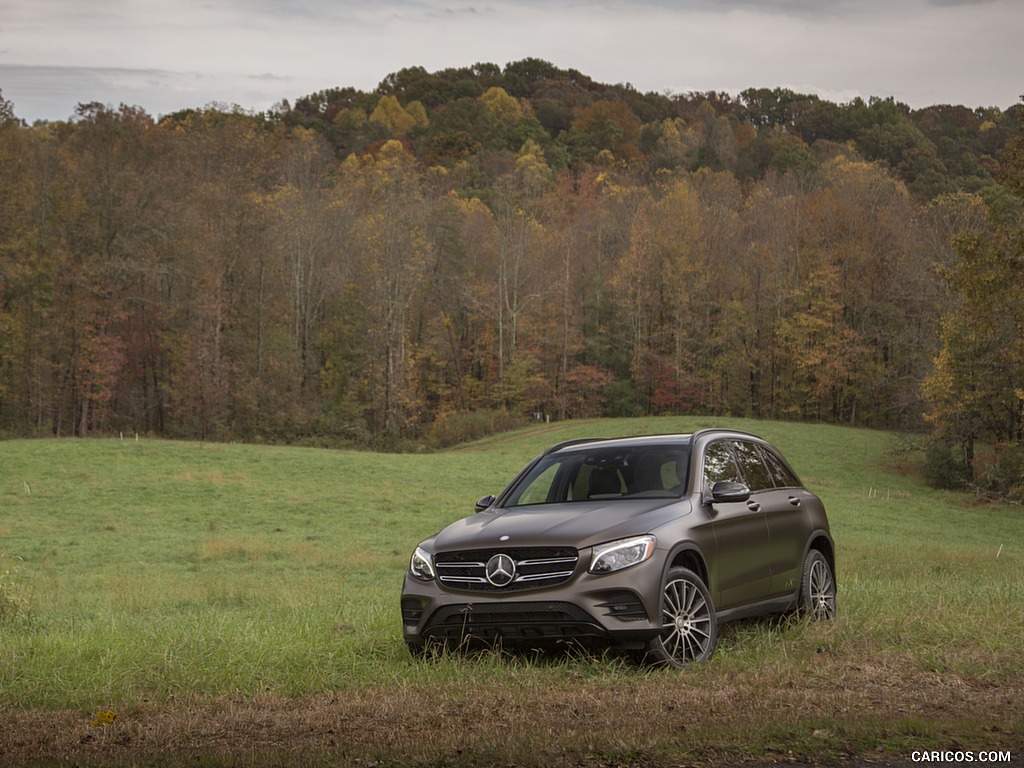 2016 Mercedes-Benz GLC 300 (US-Spec) 