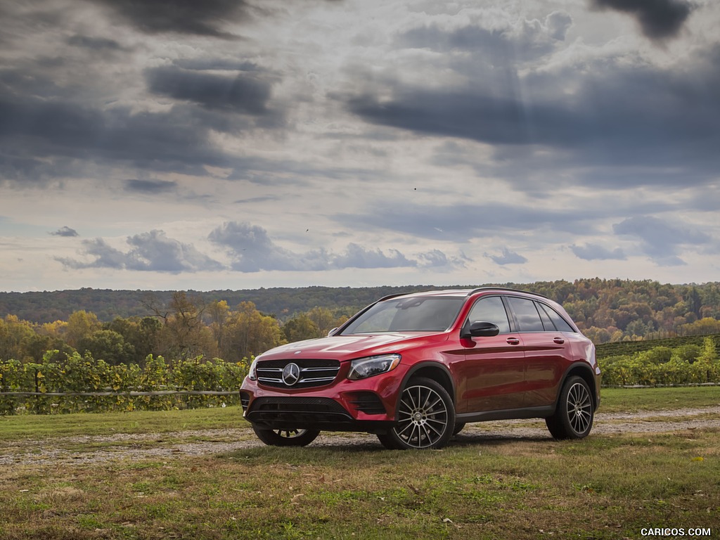 2016 Mercedes-Benz GLC 300 (US-Spec) 