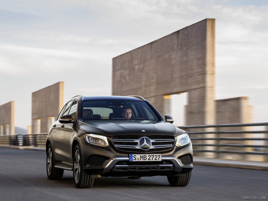 2016 Mercedes-Benz GLC-Class GLC 250d 4MATIC (CITRINE BROWN MAGNO, Offroad Line) - Front