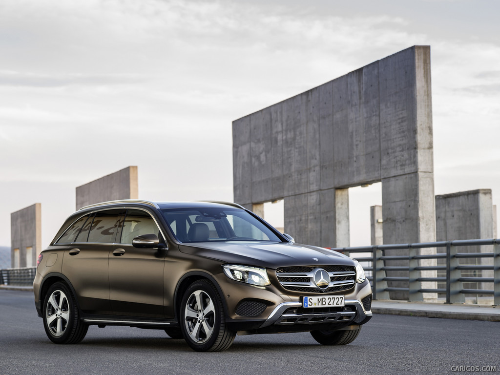 2016 Mercedes-Benz GLC-Class GLC 250d 4MATIC (CITRINE BROWN MAGNO, Offroad Line) - Front