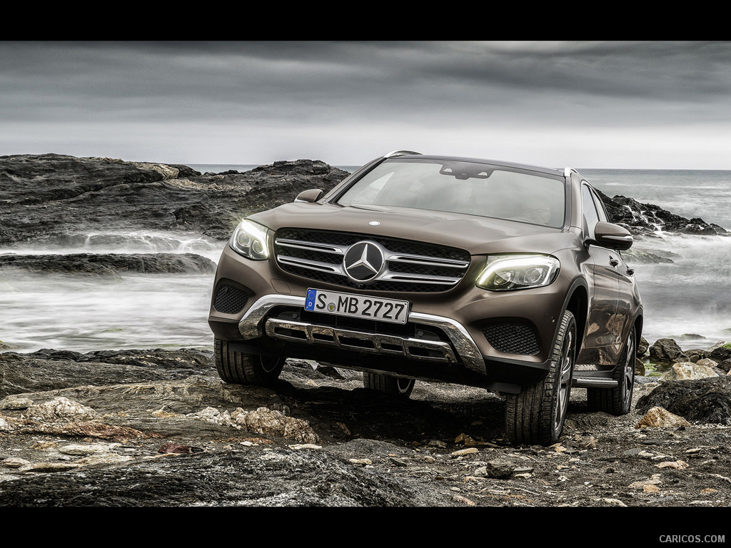 2016 Mercedes-Benz GLC-Class GLC 250d 4MATIC (CITRINE BROWN MAGNO, Offroad Line) - Front