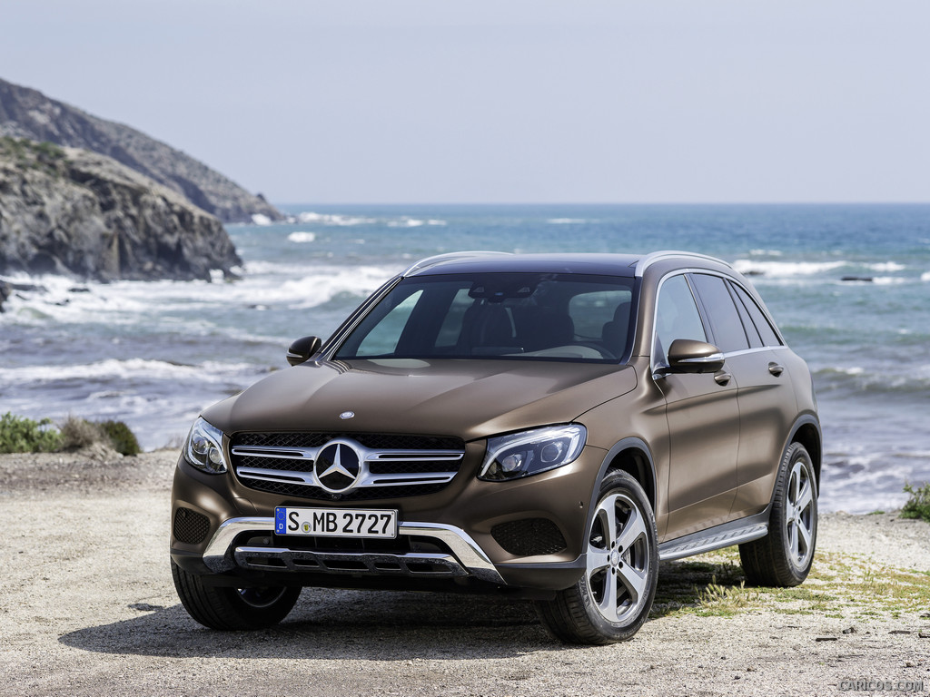 2016 Mercedes-Benz GLC-Class GLC 250d 4MATIC (CITRINE BROWN MAGNO, Offroad Line) - Front