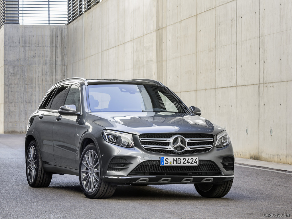 2016 Mercedes-Benz GLC-Class GLC 350e 4MATIC EDITION 1 (Selenite Grey, AMG Line) - Front