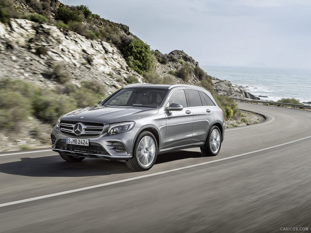 2016 Mercedes-Benz GLC-Class GLC 350e 4MATIC EDITION 1 (Selenite Grey, AMG Line) - Front