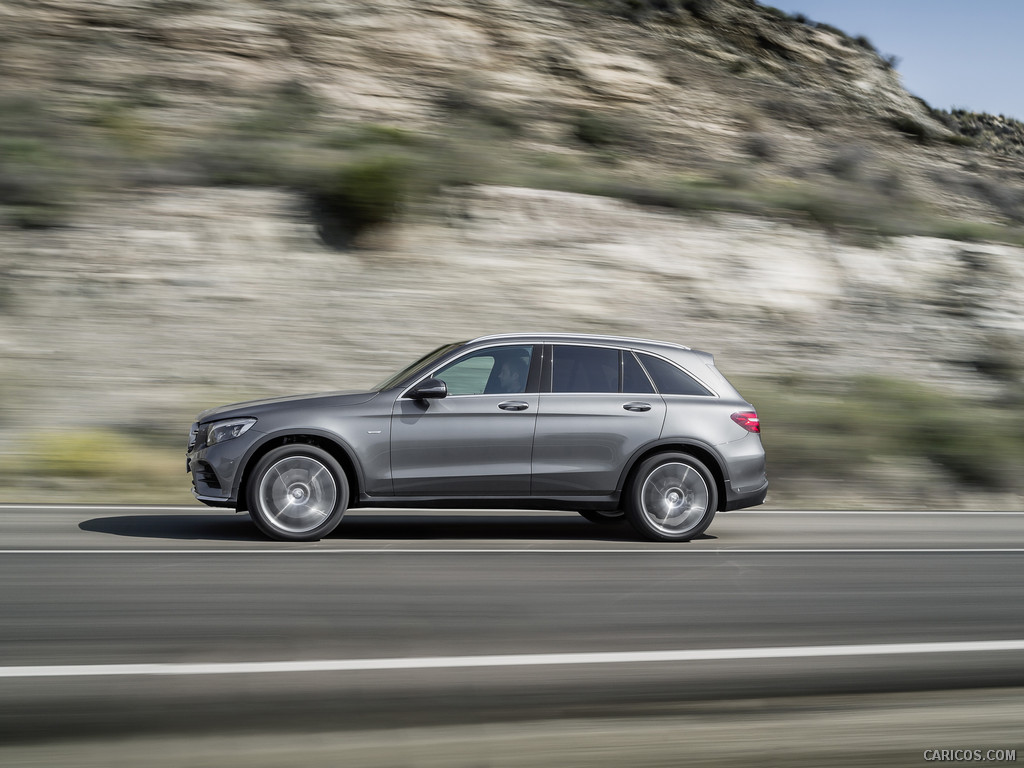 2016 Mercedes-Benz GLC-Class GLC 350e 4MATIC EDITION 1 (Selenite Grey, AMG Line) - Side