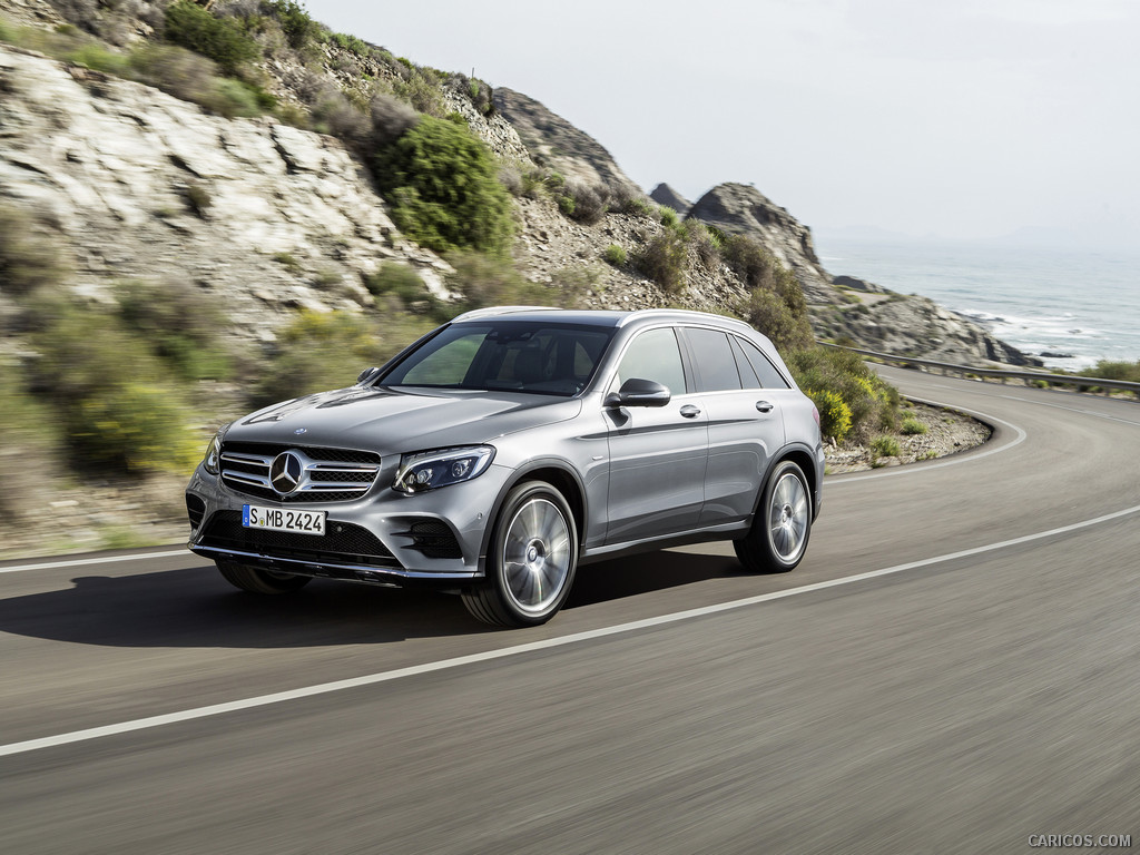 2016 Mercedes-Benz GLC-Class GLC 350e 4MATIC Edition 1 (Selenite Grey, AMG Line) - Front