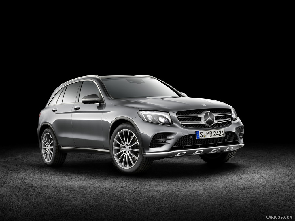 2016 Mercedes-Benz GLC-Class GLC 350e 4MATIC Edition 1 (Selenite Grey, AMG Line) - Front