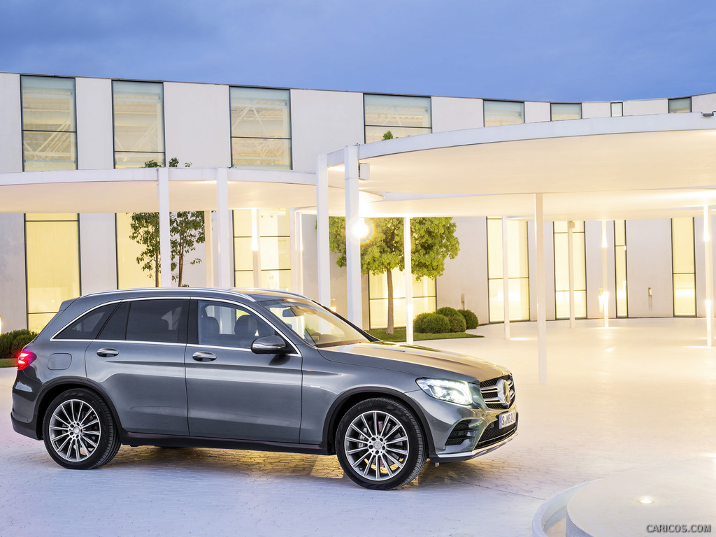 2016 Mercedes-Benz GLC-Class GLC 350e 4MATIC Edition 1 (Selenite Grey, AMG Line) - Side