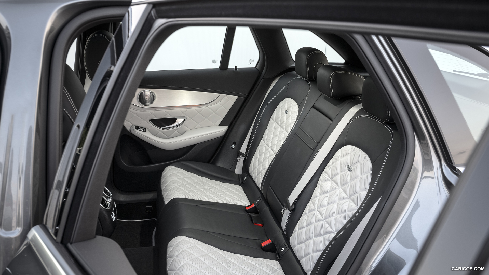 2016 Mercedes-Benz GLC-Class GLC220 d 4MATIC  - Interior Rear Seats, #239 of 254