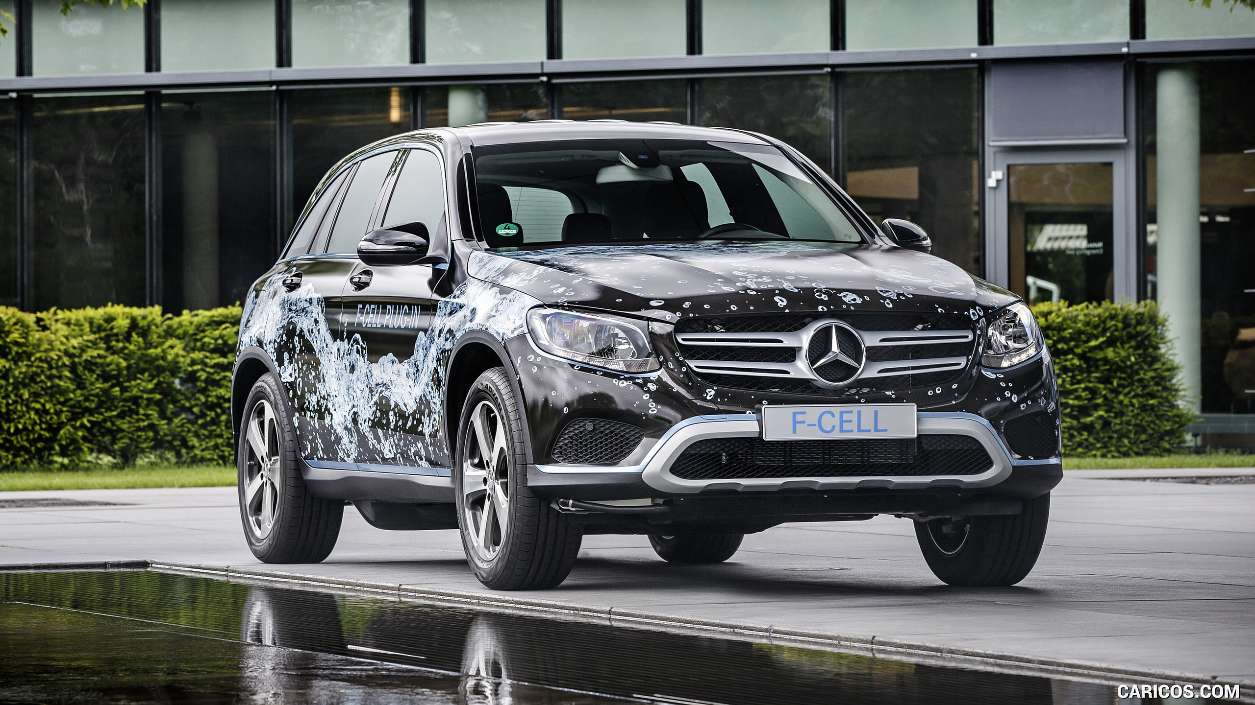2016 Mercedes-Benz GLC F-Cell Plug-In Concept - Front, #1 of 20
