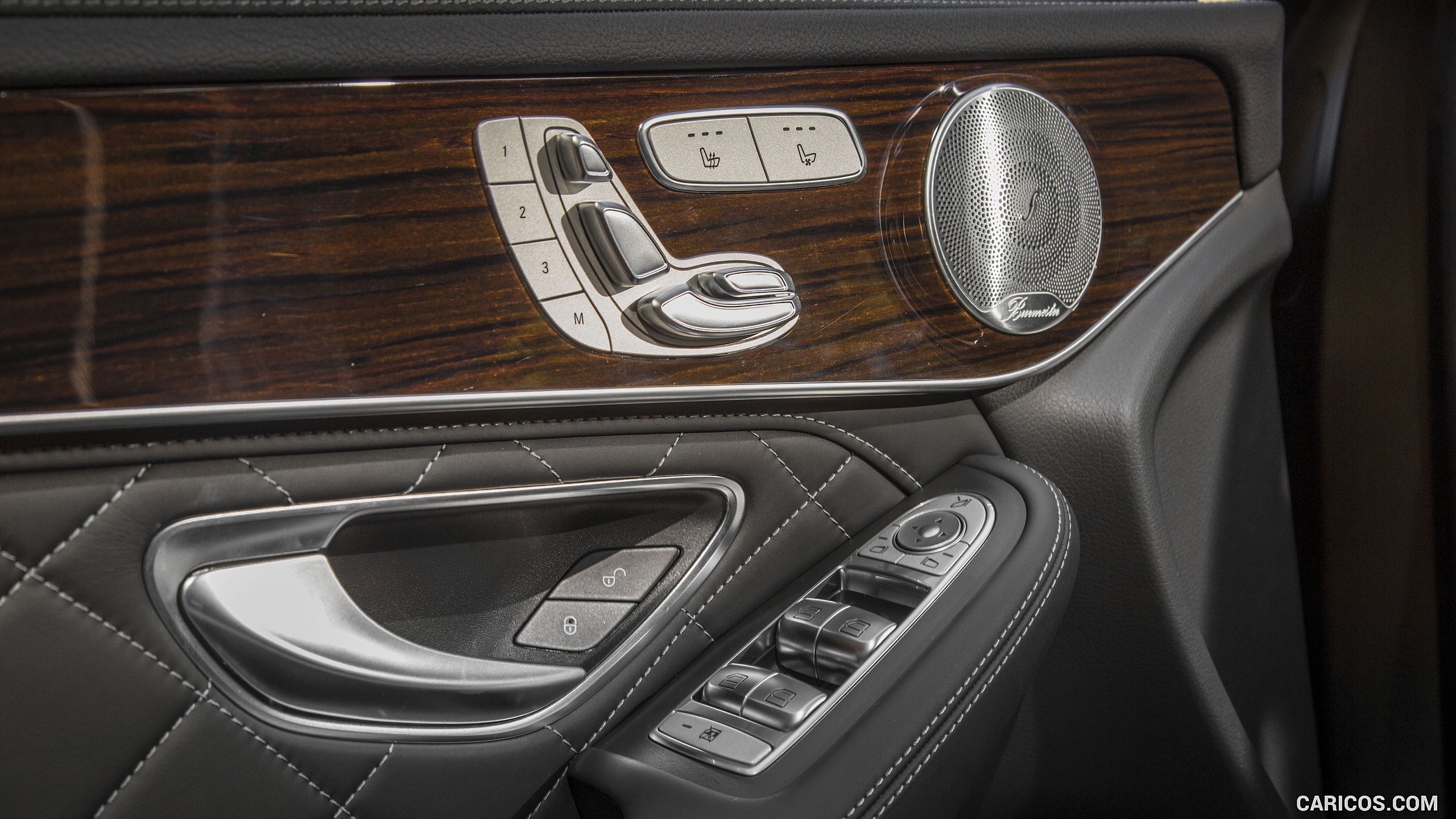 2016 Mercedes-Benz GLC GLC300 4MATIC (US-Spec) - Interior, Detail, #73 of 180