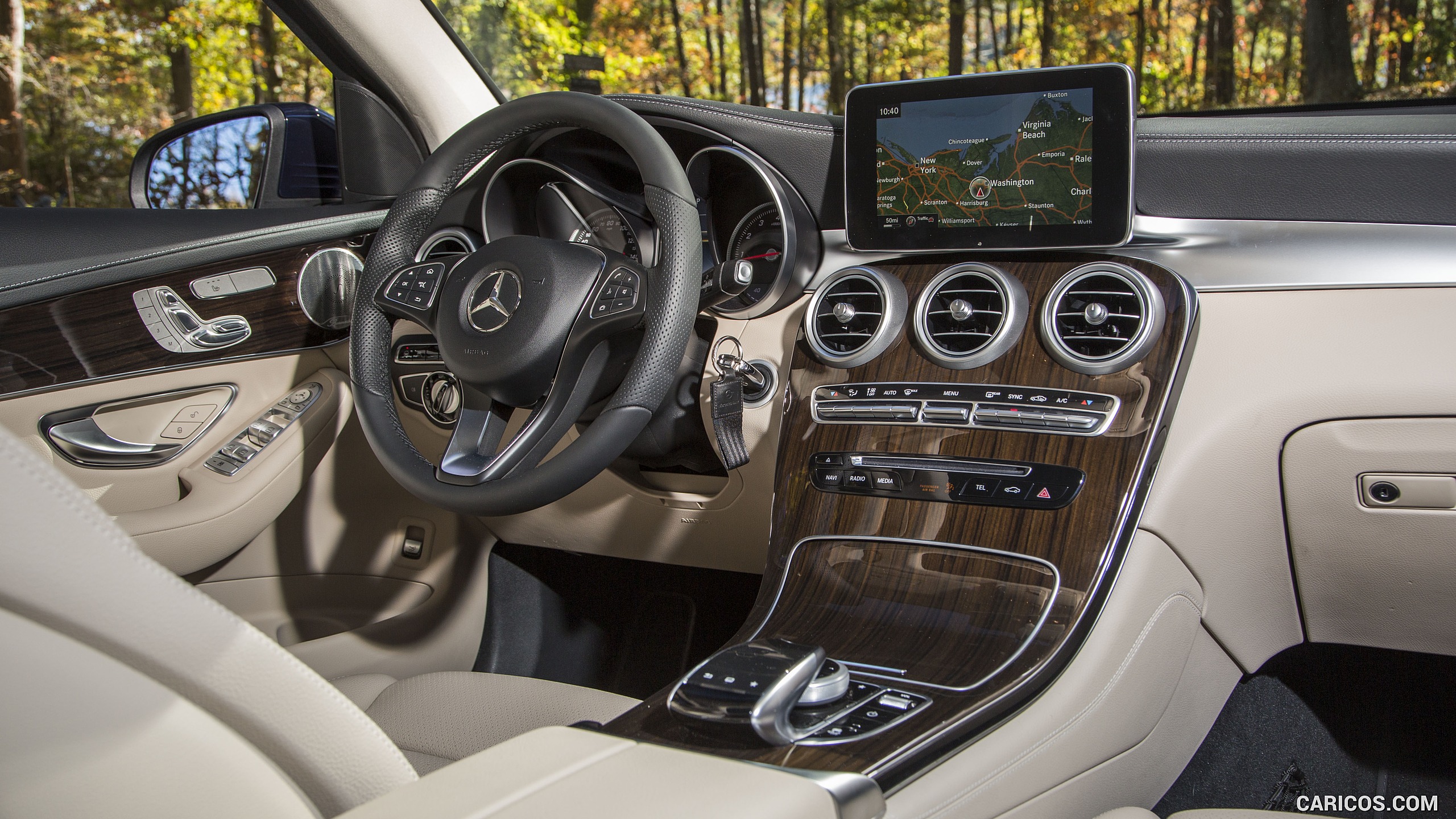2016 Mercedes-Benz GLC GLC300 4MATIC (US-Spec) - Interior, #98 of 180