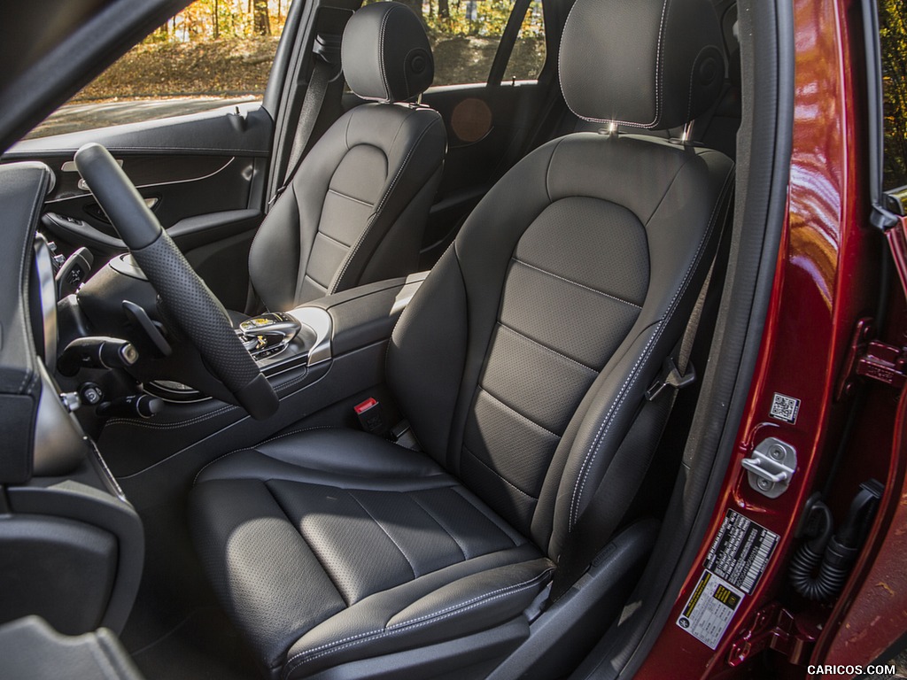 2016 Mercedes-Benz GLC GLC300 4MATIC (US-Spec) - Interior, Front Seats