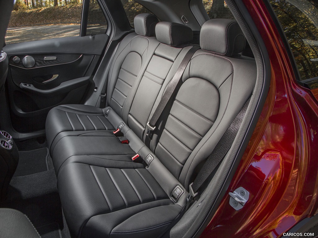 2016 Mercedes-Benz GLC GLC300 4MATIC (US-Spec) - Interior, Rear Seats