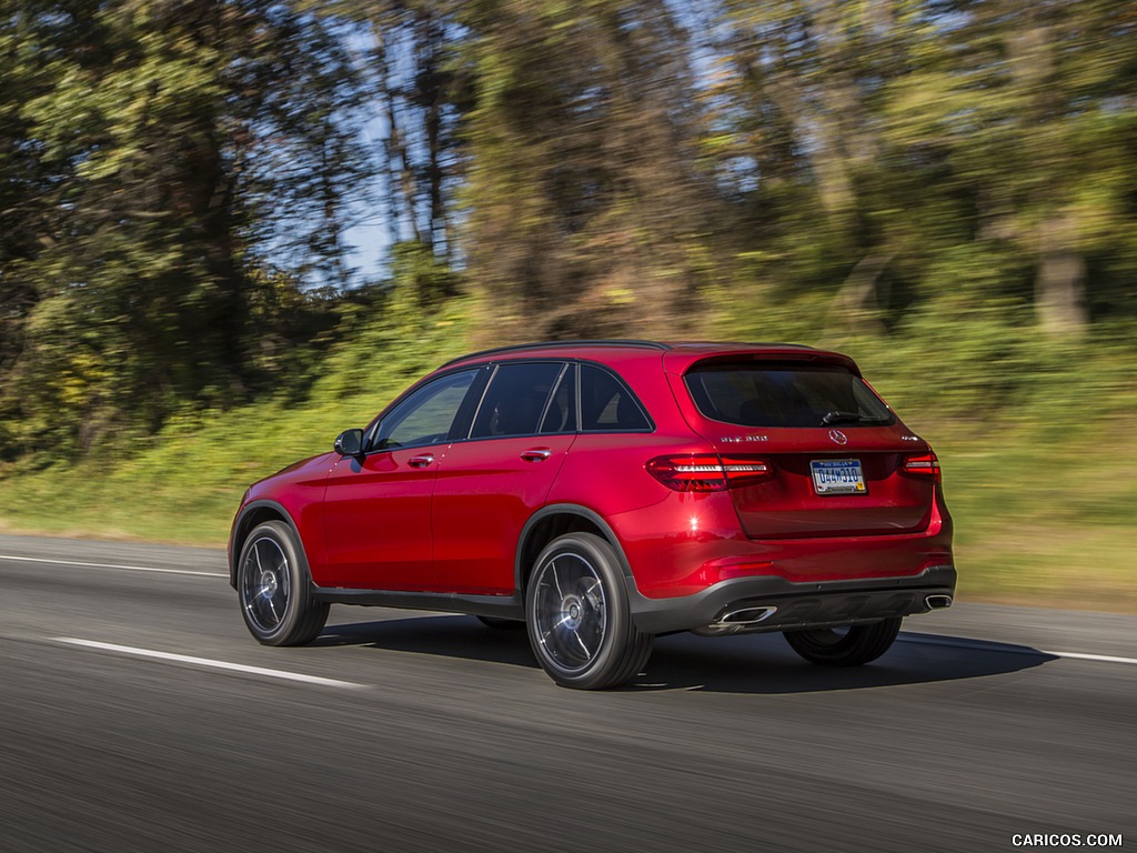 2016 Mercedes-Benz GLC GLC300 4MATIC (US-Spec) - Rear