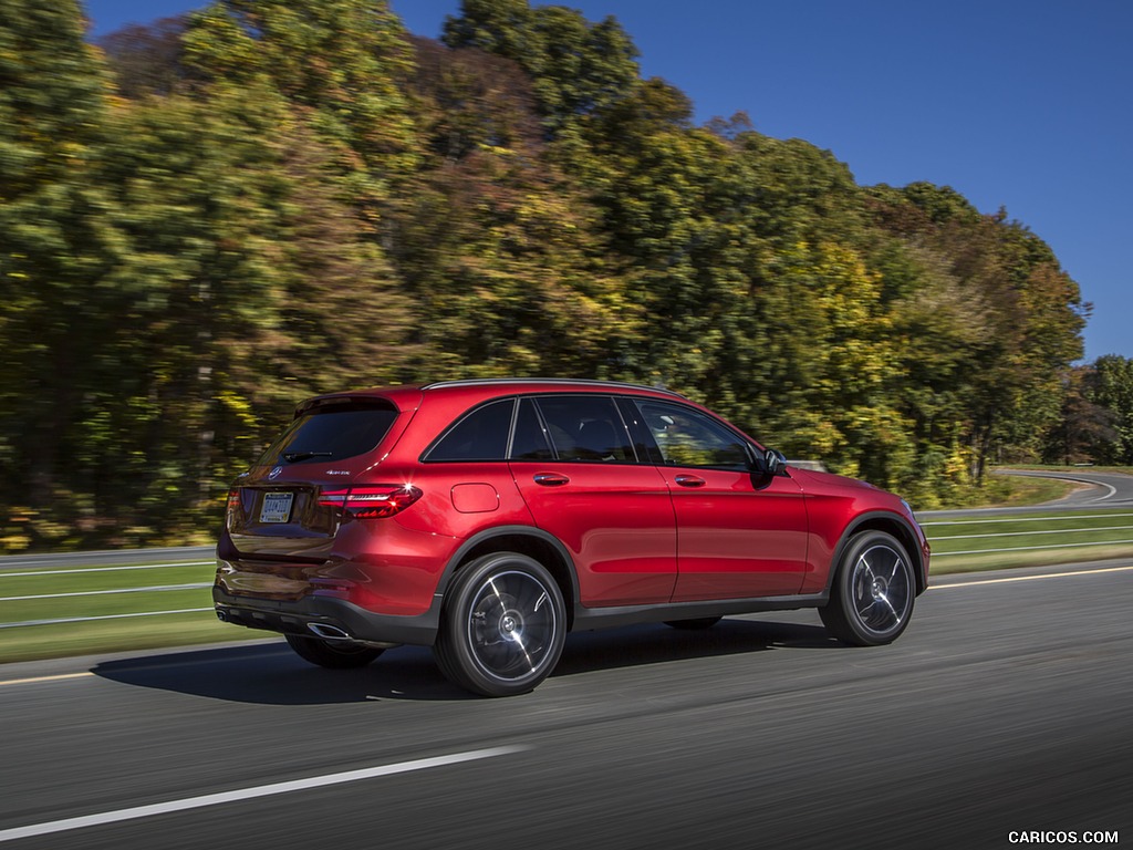 2016 Mercedes-Benz GLC GLC300 4MATIC (US-Spec) - Rear