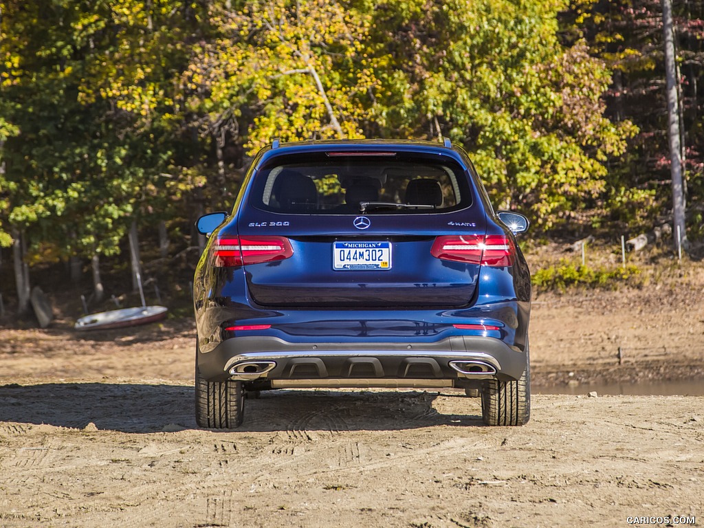 2016 Mercedes-Benz GLC GLC300 4MATIC (US-Spec) - Rear