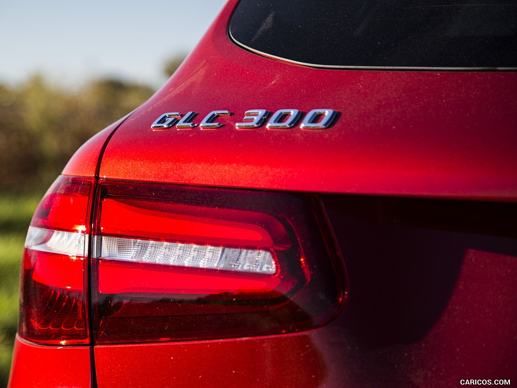 2016 Mercedes-Benz GLC GLC300 4MATIC (US-Spec) - Tail Light