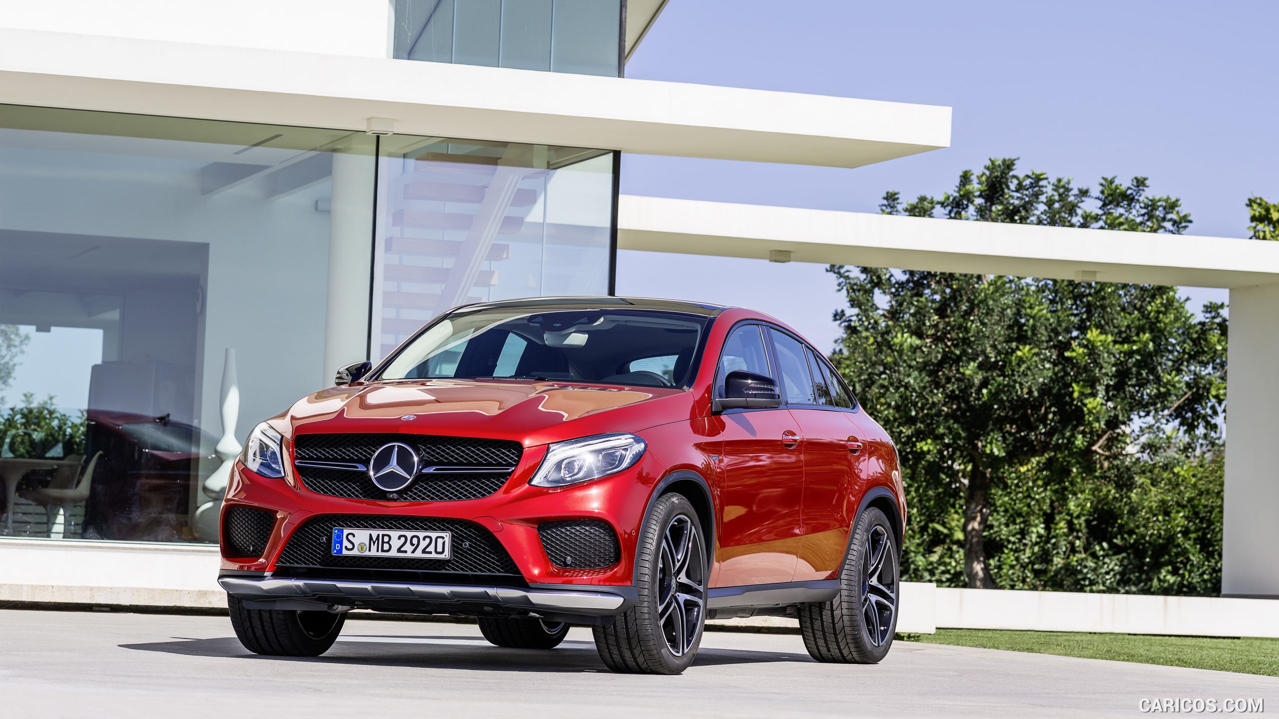 2016 Mercedes-Benz GLE 450 AMG Coupe 4MATIC (Designo Hyacinth Red Metallic) - Front, #3 of 115