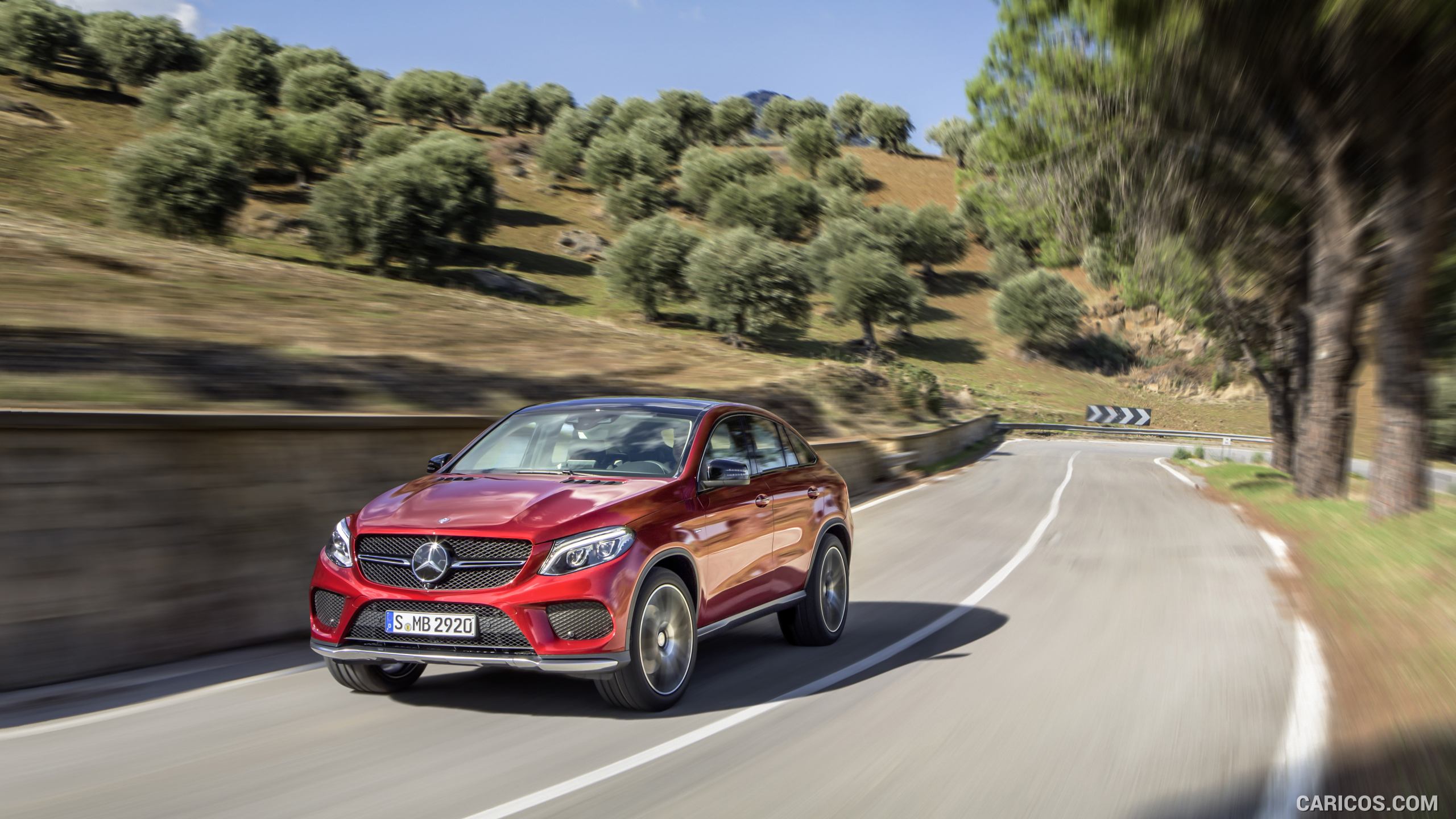 2016 Mercedes-Benz GLE 450 AMG Coupe 4MATIC (Designo Hyacinth Red Metallic) - Front, #27 of 115