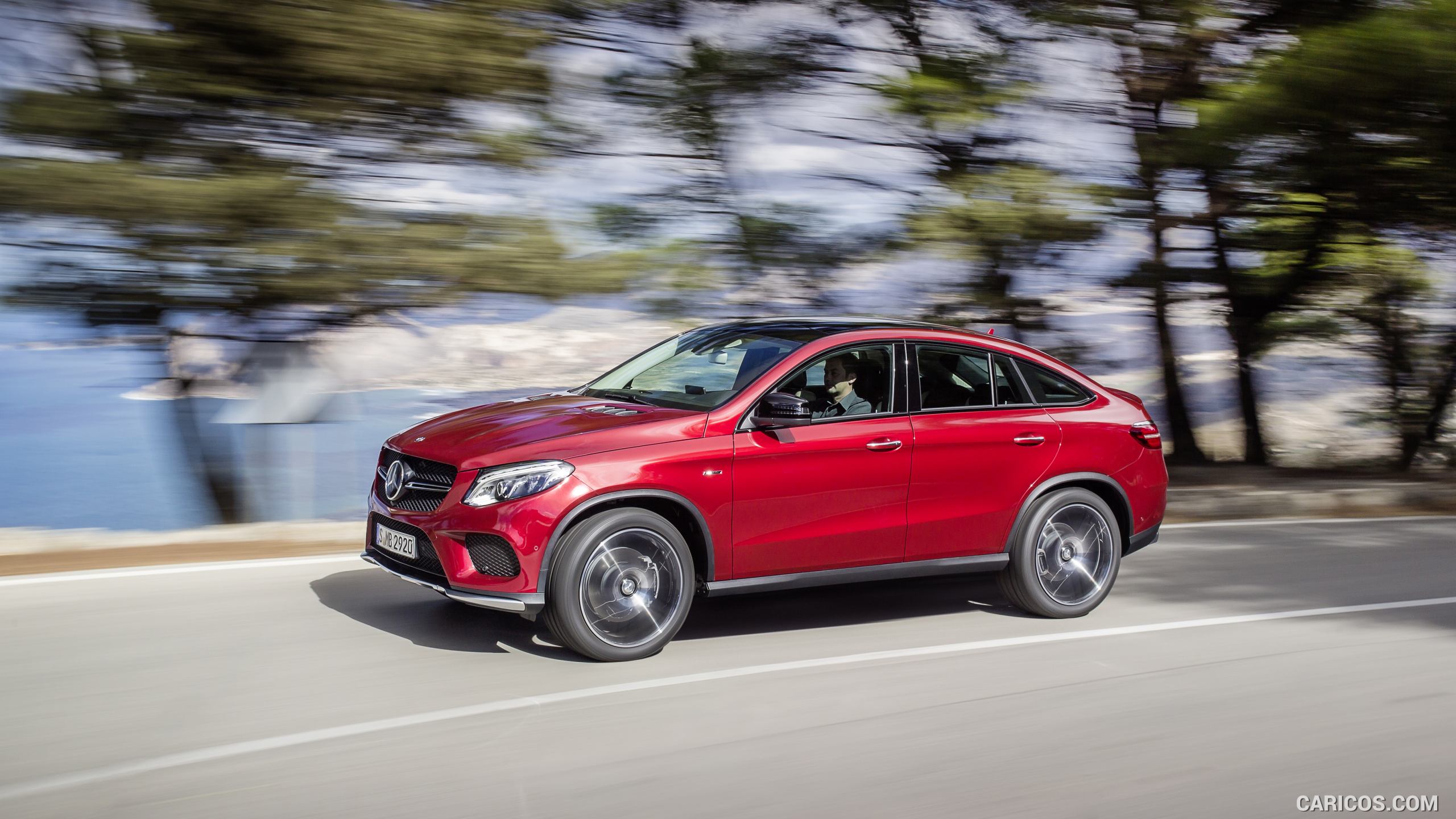 2016 Mercedes-Benz GLE 450 AMG Coupe 4MATIC (Designo Hyacinth Red Metallic) - Side, #12 of 115