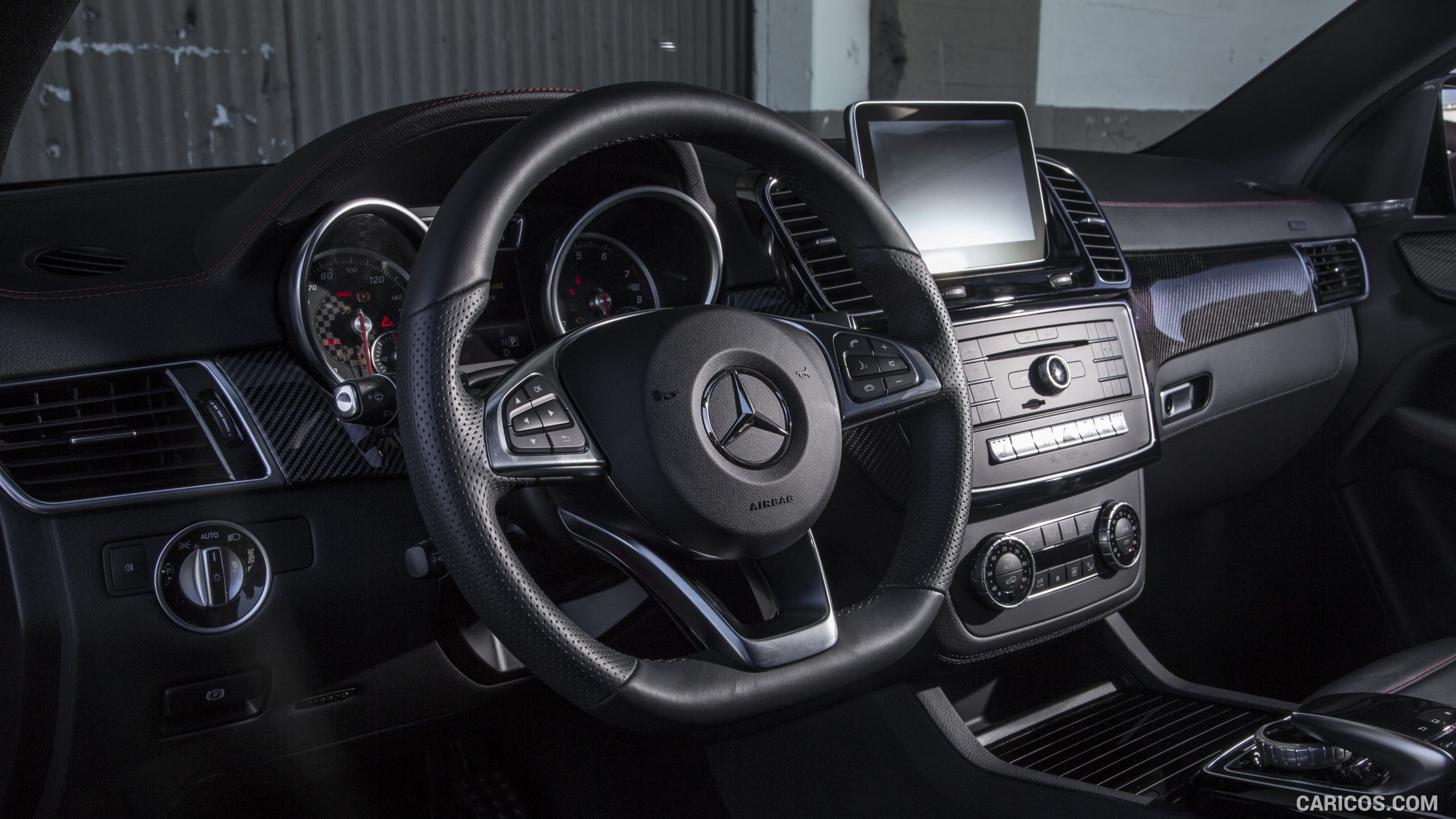 2016 Mercedes-Benz GLE 450 AMG Coupe 4MATIC (US-Spec) - Interior, #82 of 115