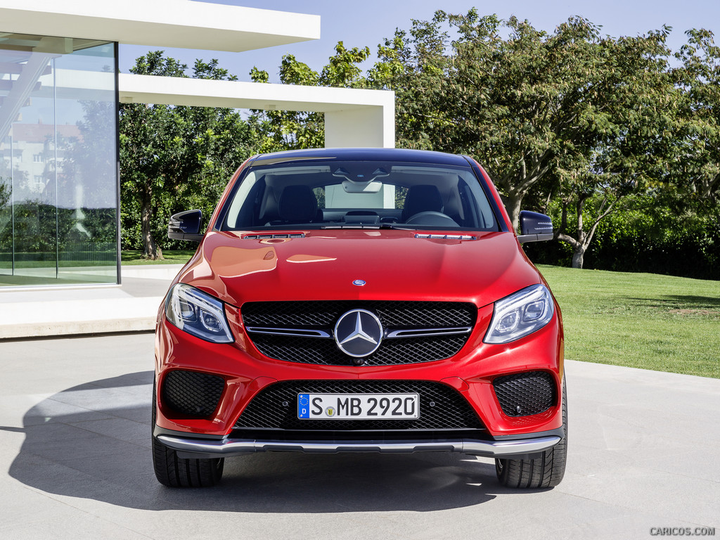 2016 Mercedes-Benz GLE 450 AMG Coupe 4MATIC (Designo Hyacinth Red Metallic) - Front