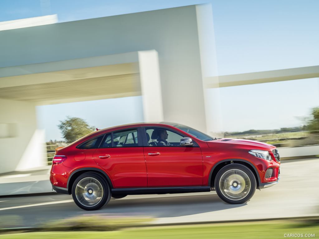 2016 Mercedes-Benz GLE 450 AMG Coupe 4MATIC (Designo Hyacinth Red Metallic) - Side