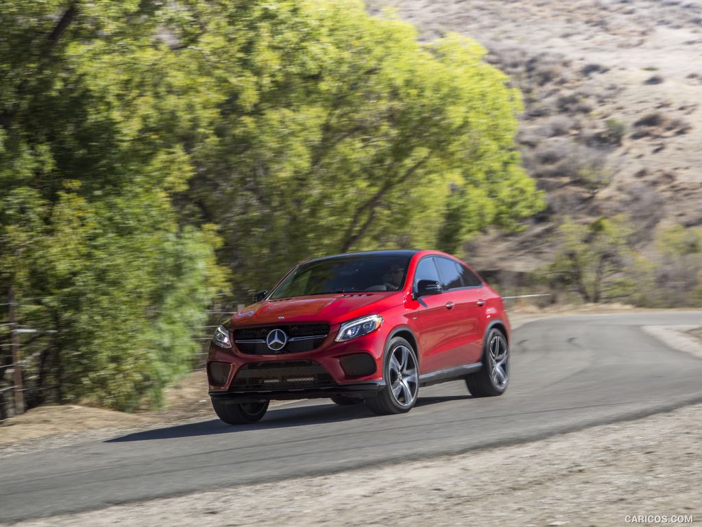 2016 Mercedes-Benz GLE 450 AMG Coupe 4MATIC (US-Spec) - Front