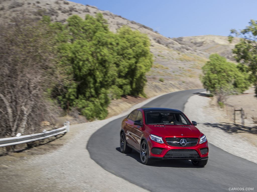 2016 Mercedes-Benz GLE 450 AMG Coupe 4MATIC (US-Spec) - Front