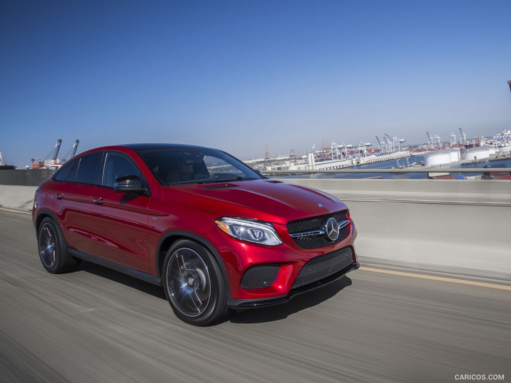 2016 Mercedes-Benz GLE 450 AMG Coupe 4MATIC (US-Spec) - Front