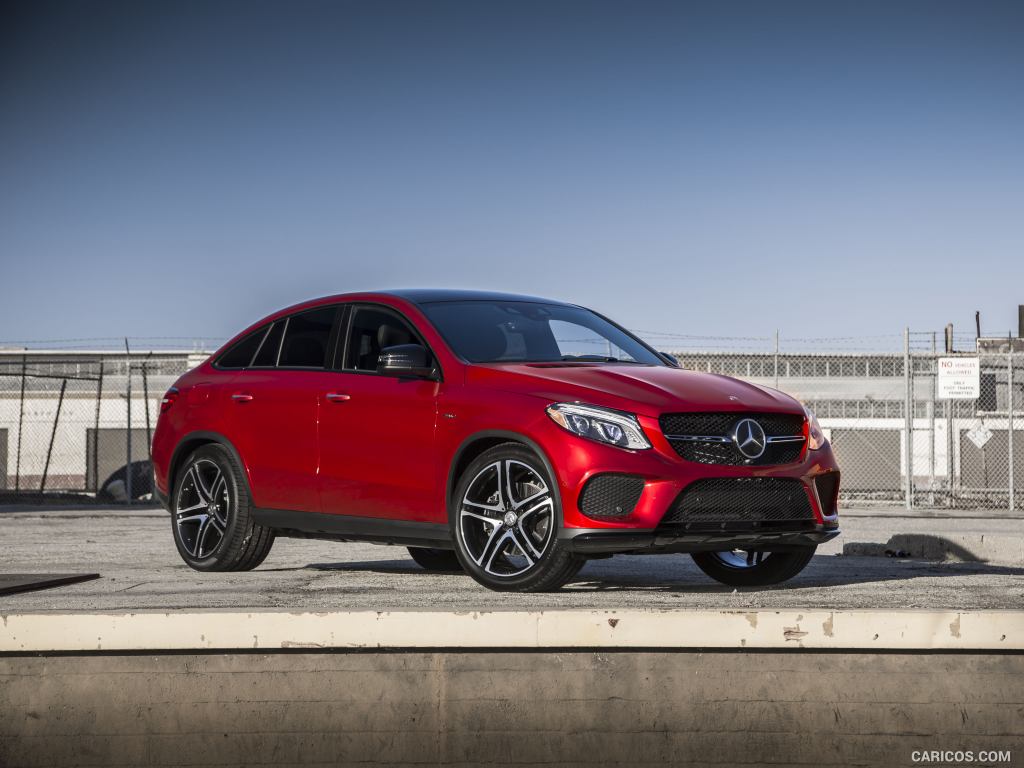 2016 Mercedes-Benz GLE 450 AMG Coupe 4MATIC (US-Spec) - Front