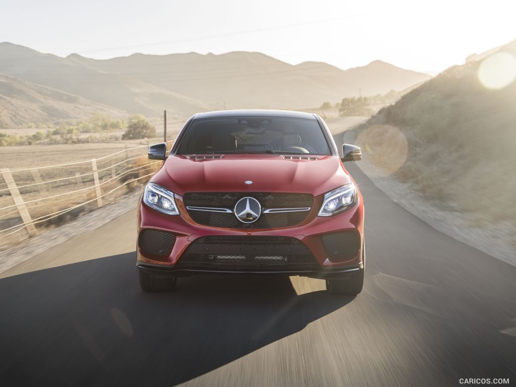 2016 Mercedes-Benz GLE 450 AMG Coupe 4MATIC (US-Spec) - Front